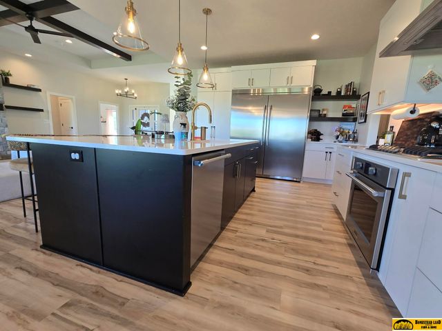 3540 Tree Line Drive, Lincoln, NE 68516