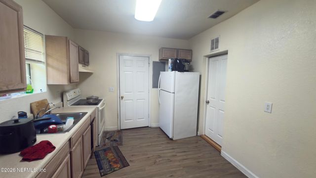 1065 SCRIVEN Street, Jacksonville, FL 32209