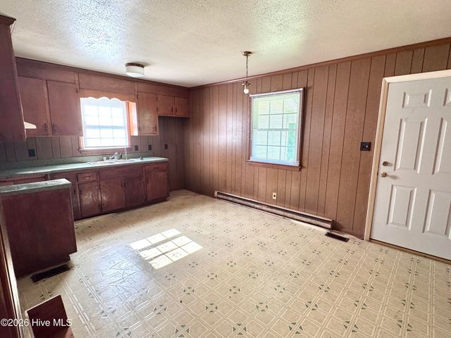 736 Lincoln Drive, Rocky Mount, NC 27801