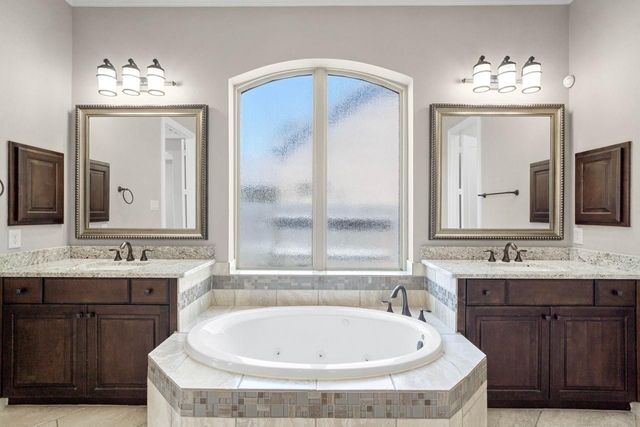 27527 Stonebrook Manor Lane, Katy, TX 77494