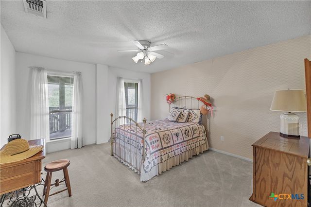 1401 W Main Street, Port O'connor, TX 77982