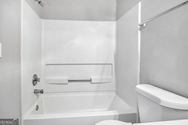 4147 Howell Park Road, Duluth, GA 30096