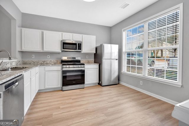 4147 Howell Park Road, Duluth, GA 30096