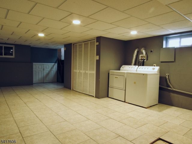 132 Oak St 2, Rahway City, NJ 07065