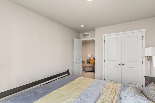 9536 Capstone Court, West Des Moines, IA 50266