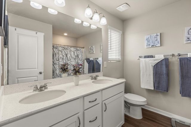 9536 Capstone Court, West Des Moines, IA 50266