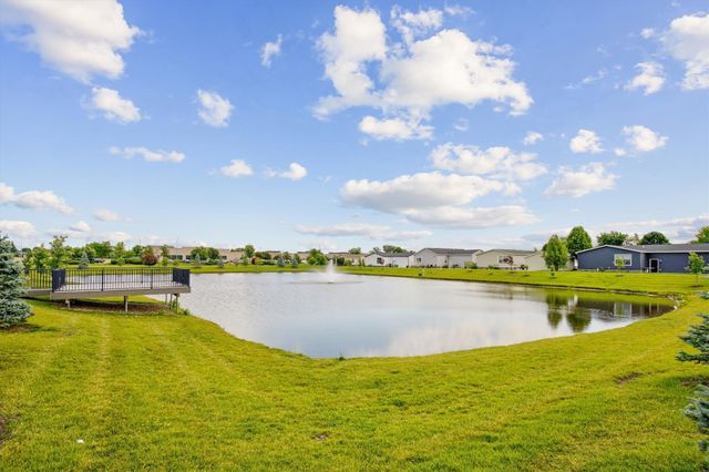 9536 Capstone Court, West Des Moines, IA 50266