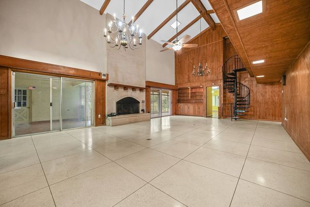 638 Retama Ave, Taft, TX 78390