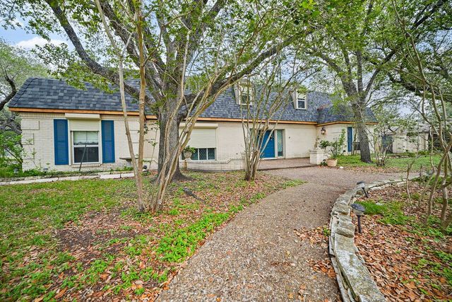 638 Retama Ave, Taft, TX 78390