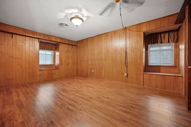 638 Retama Ave, Taft, TX 78390