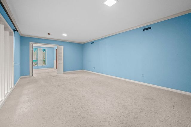 638 Retama Ave, Taft, TX 78390