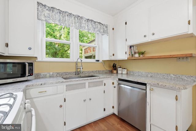 189 RIVER RD, Washington Crossing, PA 18977