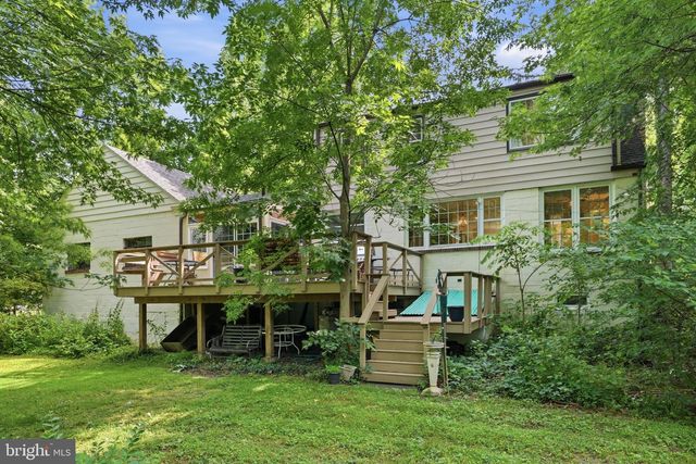 189 RIVER RD, Washington Crossing, PA 18977