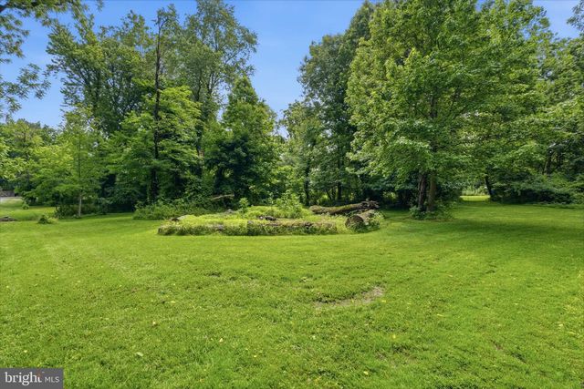 189 RIVER RD, Washington Crossing, PA 18977