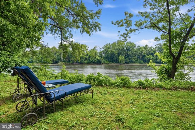 189 RIVER RD, Washington Crossing, PA 18977
