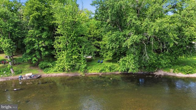 189 RIVER RD, Washington Crossing, PA 18977