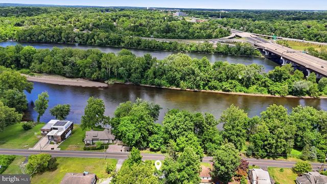 189 RIVER RD, Washington Crossing, PA 18977