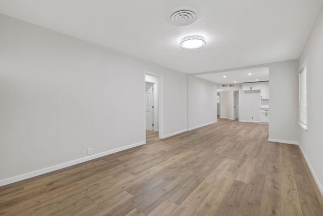 316 S D Street, Tulare, CA 93274