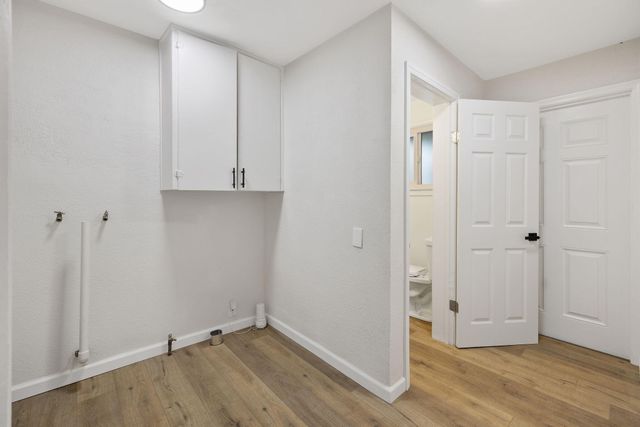 316 S D Street, Tulare, CA 93274