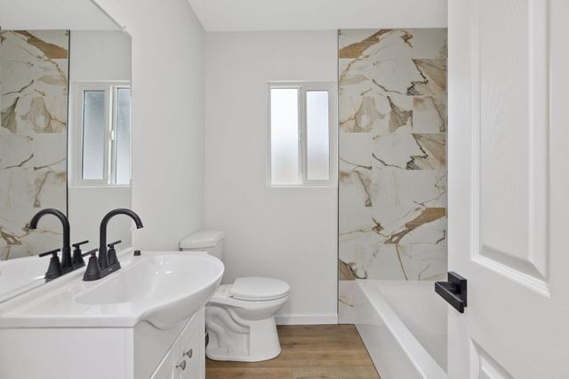 316 S D Street, Tulare, CA 93274