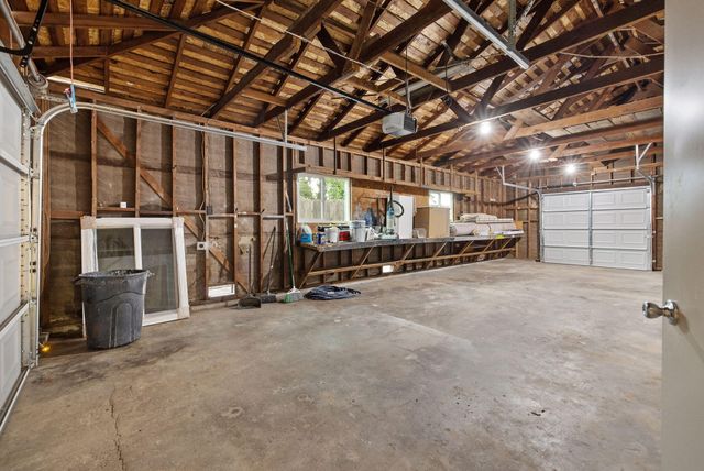 316 S D Street, Tulare, CA 93274