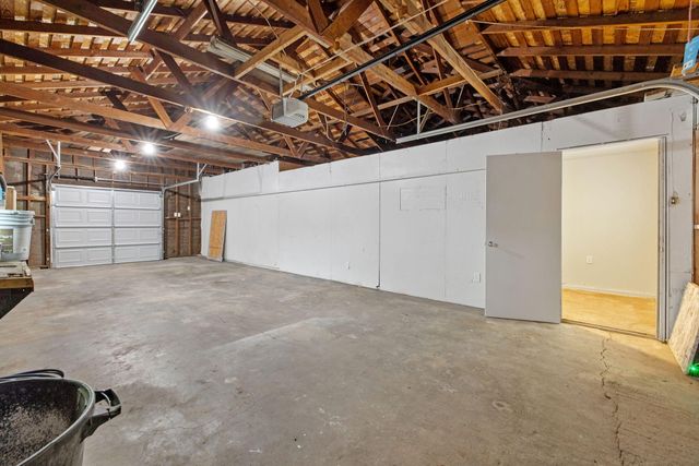 316 S D Street, Tulare, CA 93274