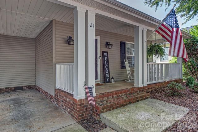 121 Pratt Street, Belmont, NC 28012