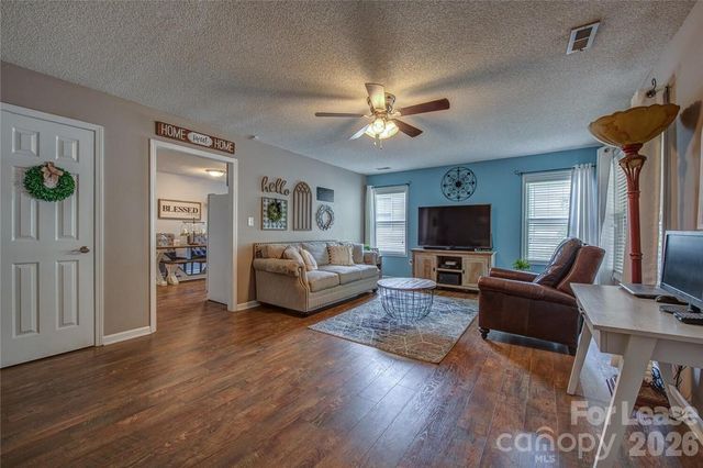 121 Pratt Street, Belmont, NC 28012