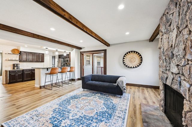 1605 Hillsboro Avenue, Golden Valley, MN 55427