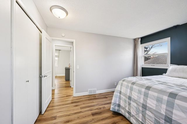 1605 Hillsboro Avenue, Golden Valley, MN 55427