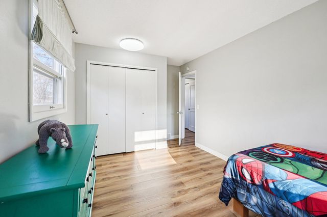 1605 Hillsboro Avenue, Golden Valley, MN 55427