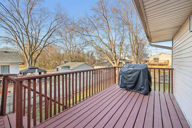 1605 Hillsboro Avenue, Golden Valley, MN 55427