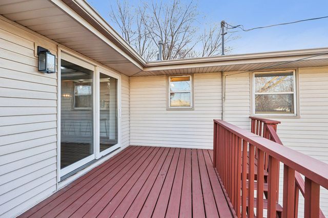 1605 Hillsboro Avenue, Golden Valley, MN 55427