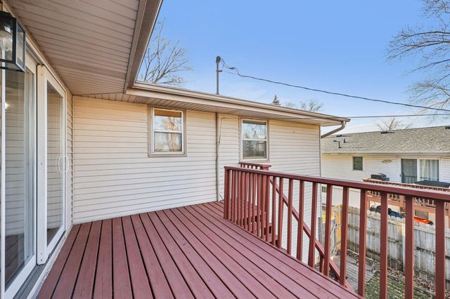 1605 Hillsboro Avenue, Golden Valley, MN 55427