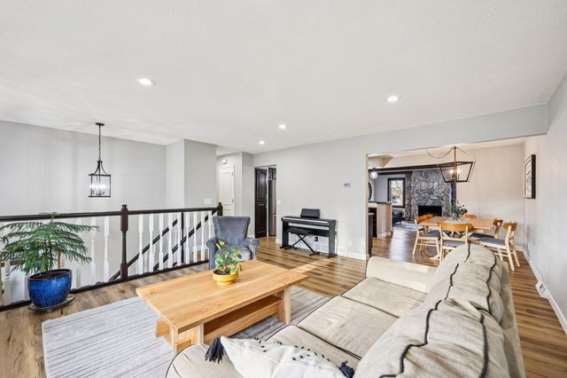 1605 Hillsboro Avenue, Golden Valley, MN 55427