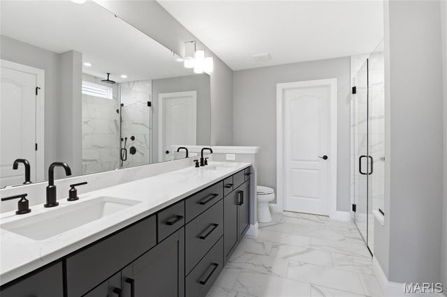 155 Palais Court, St Charles, MO 63301