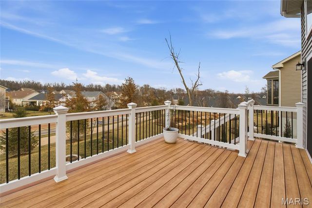 155 Palais Court, St Charles, MO 63301