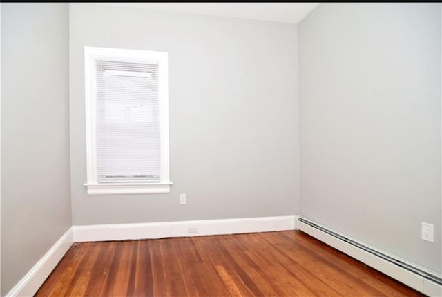 40 Linton st, Pawtucket, RI 02861