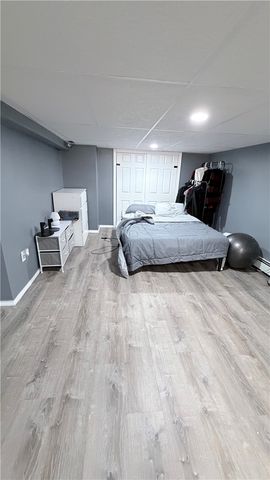 40 Linton st, Pawtucket, RI 02861