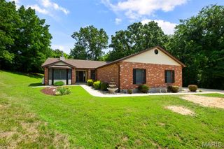 1701 Cedargate Way, Imperial, MO 63052