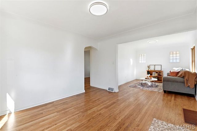 707 Pardella Avenue, St Louis, MO 63125