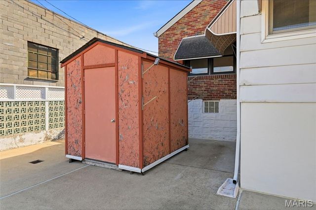 707 Pardella Avenue, St Louis, MO 63125