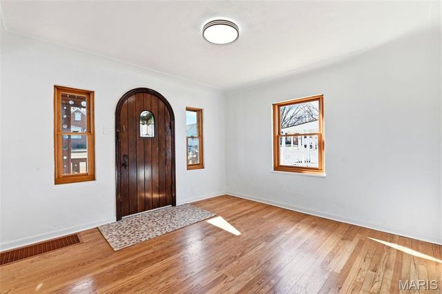 707 Pardella Avenue, St Louis, MO 63125