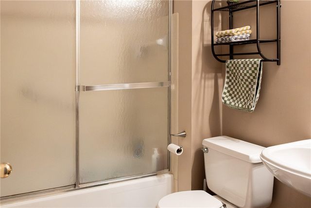 125 Gulfwood Court, Centerville, OH 45458