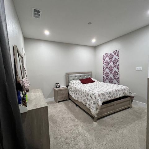 1243 Road 5263, Cleveland, TX 77327