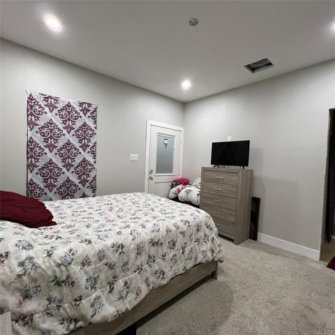 1243 Road 5263, Cleveland, TX 77327