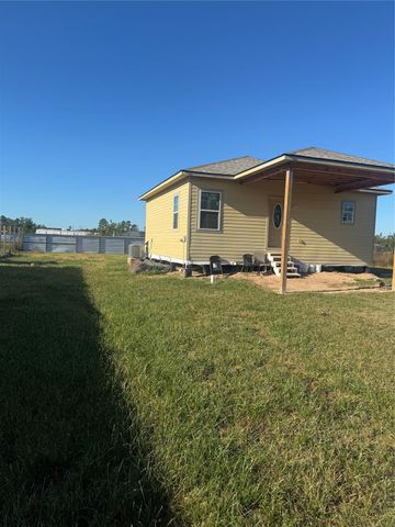 1243 Road 5263, Cleveland, TX 77327