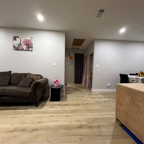 1243 Road 5263, Cleveland, TX 77327