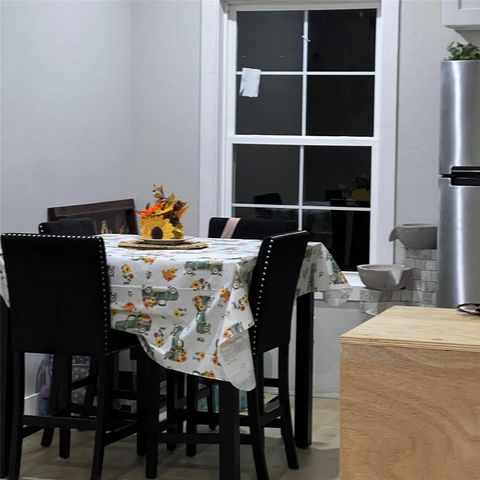 1243 Road 5263, Cleveland, TX 77327