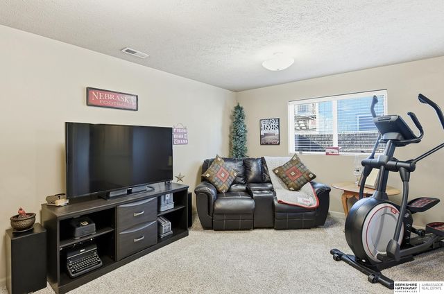 14213 Wood Valley Drive, Omaha, NE 68142